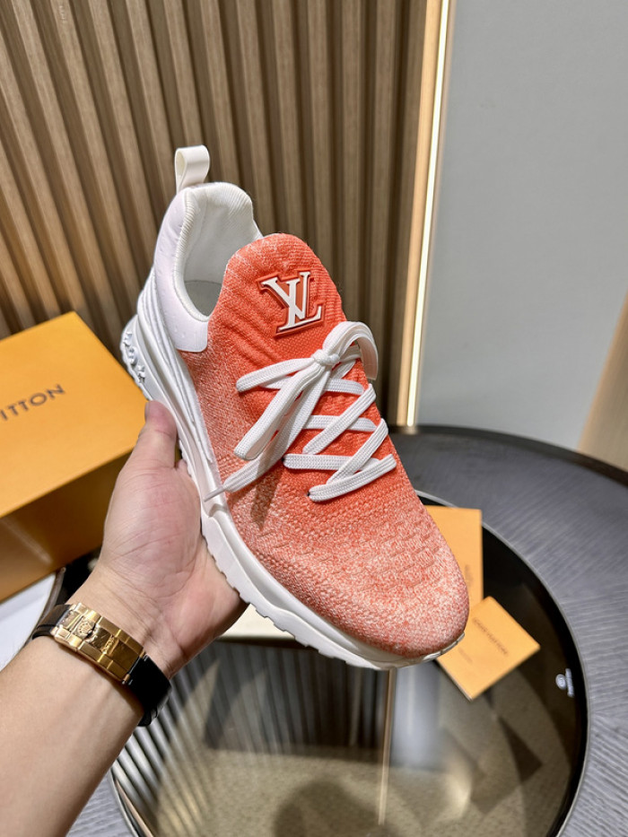 LV SNEAKER LV-000613