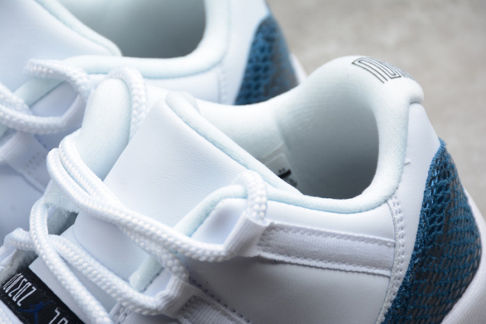 Air Jordan 11 Low 