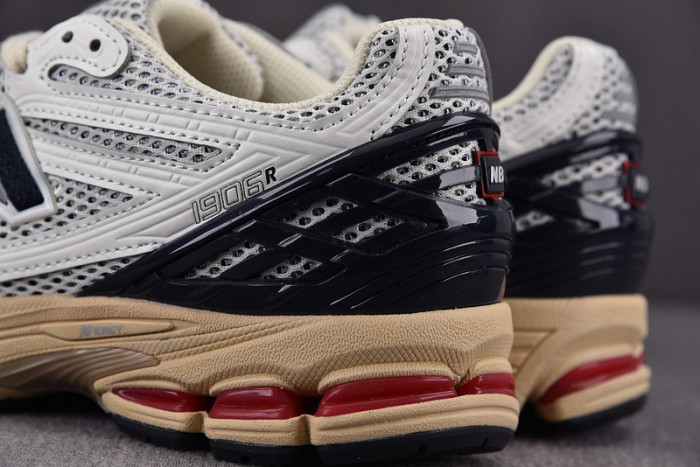 NEW BALANCE SNEAKER NB059