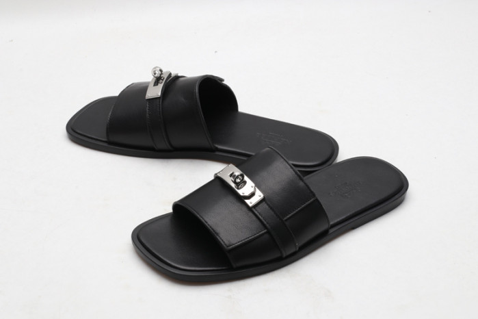 Herme* Sandal57