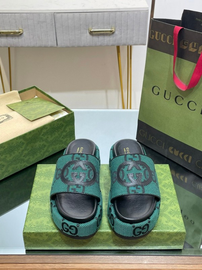G*u*i* sandal 168