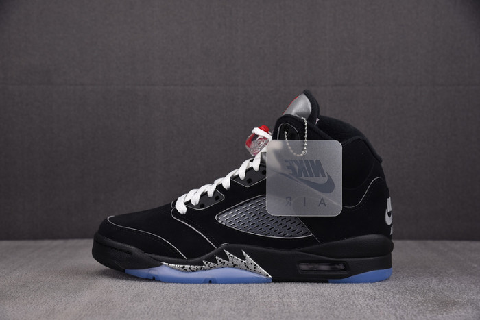 Air Jordan 5 ''Black Metallic Reimagined'' HF3975-001