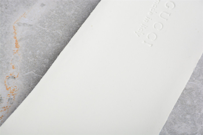 G*u*i* trainer sneaker 90