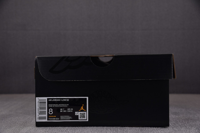 Jordan 1 Low SNKRS Day Korea Magpie (2023) FD0399-004