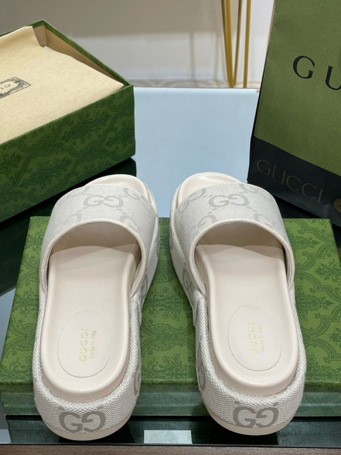 G*u*i* sandal 167