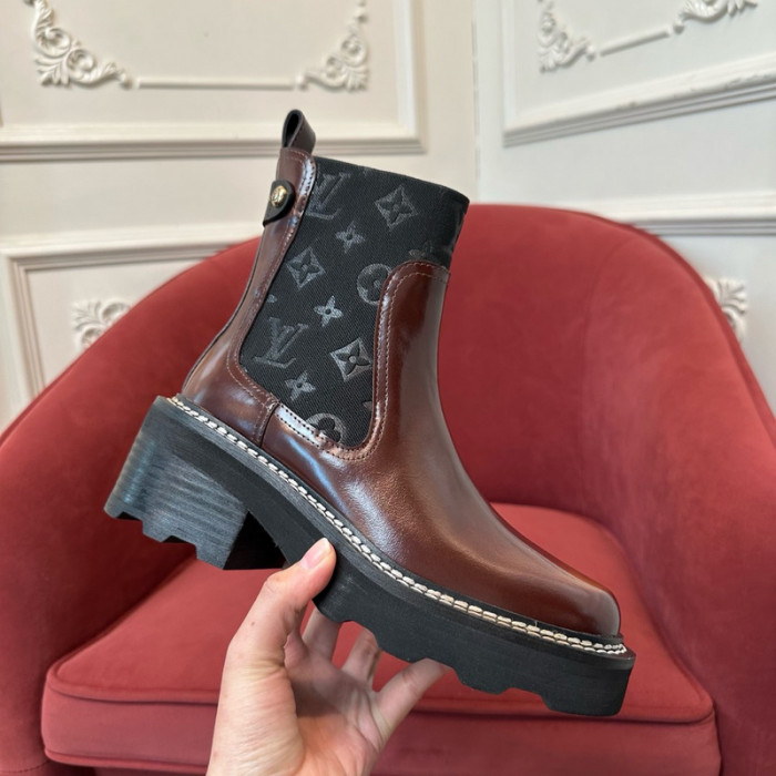 LV BOOTS L000049