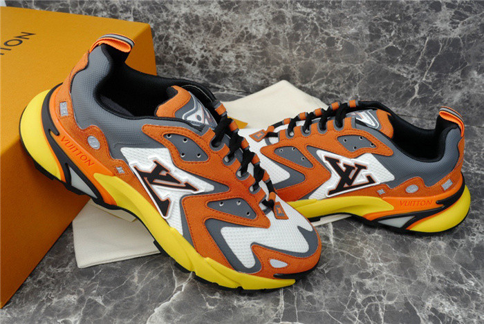 LV SNEAKER LV-000268