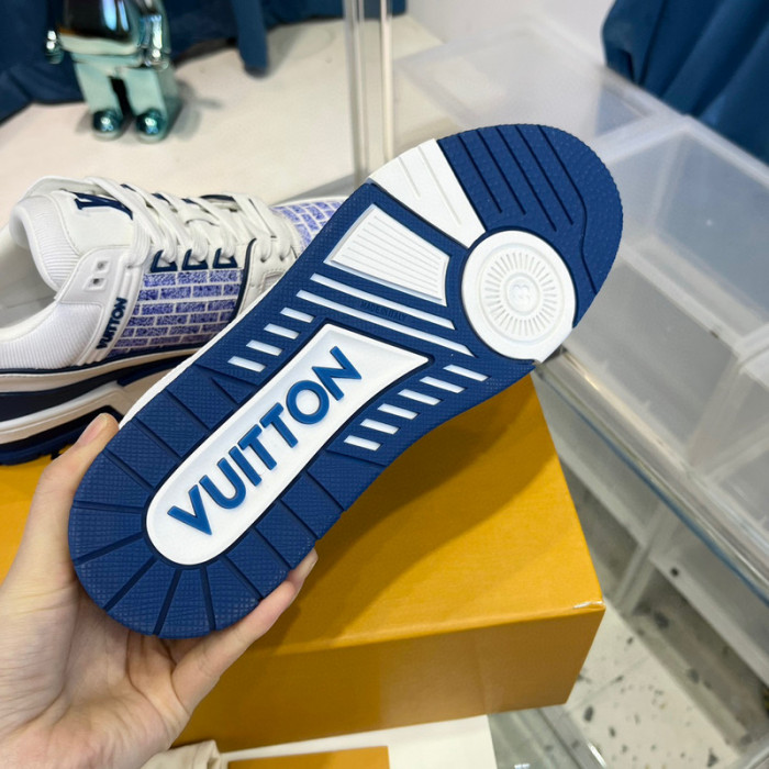 LV SNEAKER LV-000407