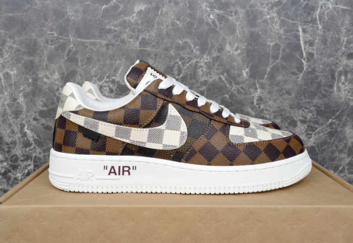 LV SNEAKER LV-000239