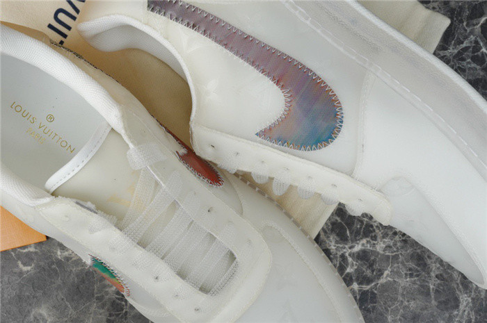 LV SNEAKER LV-000257