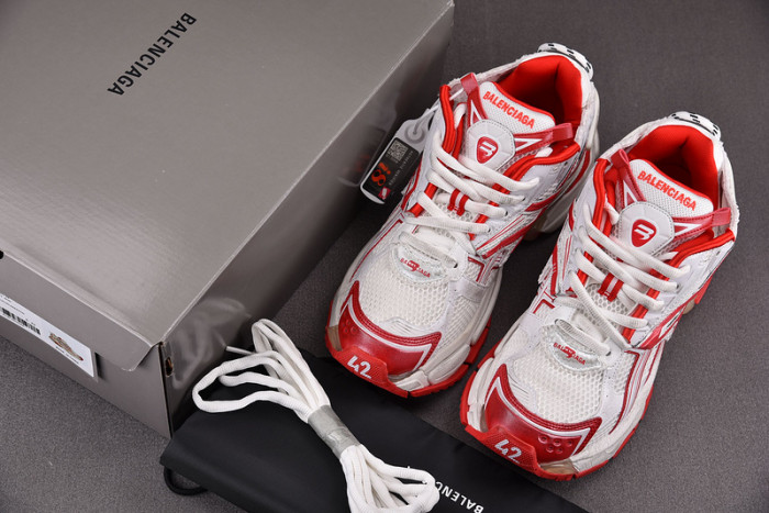 RUNNER SNEAKER RS042