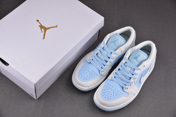 Jordan 1 Low SE Reverse Ice Blue (W) DV1299-104