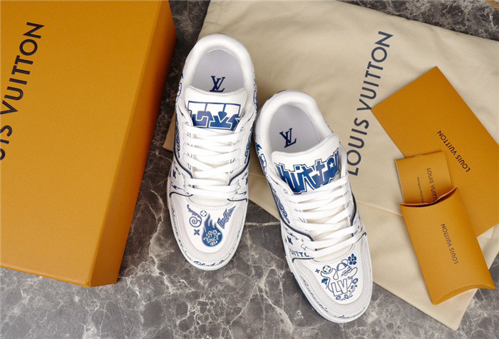 LV SNEAKER LV-000150