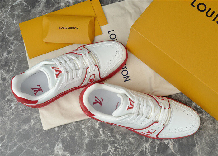 LV SNEAKER LV-000295