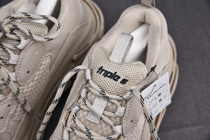 TRIPLES TRAINER SNEAKERS 2000131