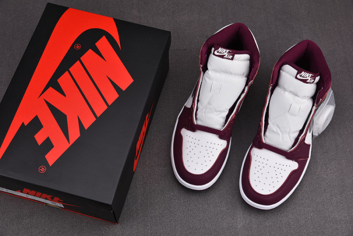 Jordan 1 Retro High OG Bordeaux 555088-611
