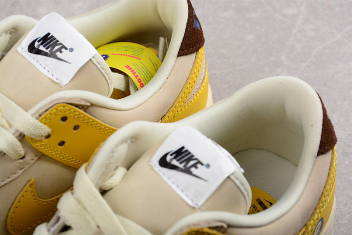 NIKE DUNK LOW LX BANANA (W) DR5487-100