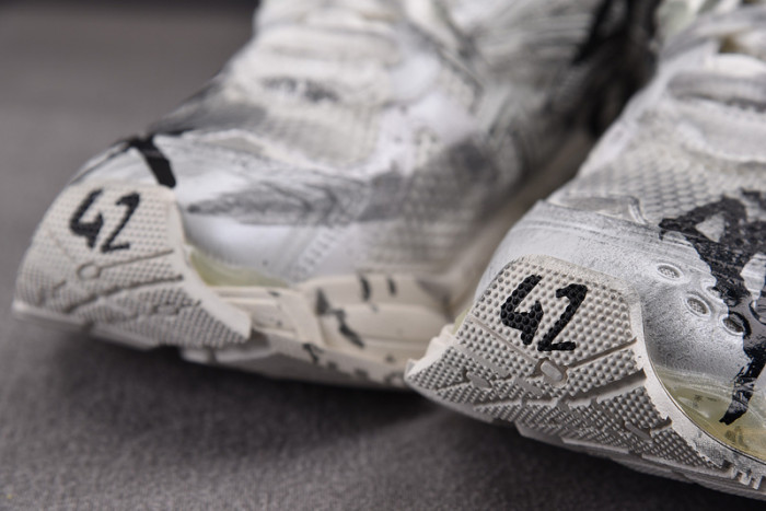 RUNNER SNEAKER RS056