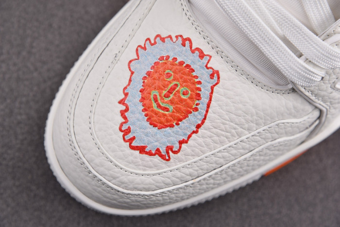 LV SNEAKER LV-000145