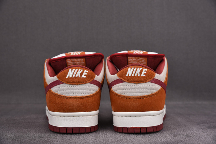 NIKE SB DUNK LOW PRO DAEK RUSSET CEDAR BQ6817-202