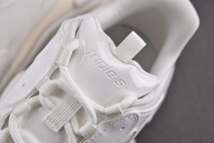 TRIPLES TRAINER SNEAKERS 2000110