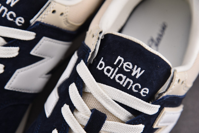 NEW BALANCE SNEAKER NB091