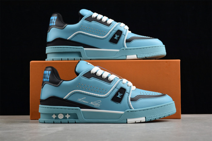 LV TRAINER SNEAKER LV-000556