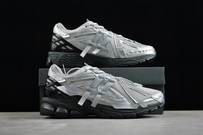 New Balance U1906AAF