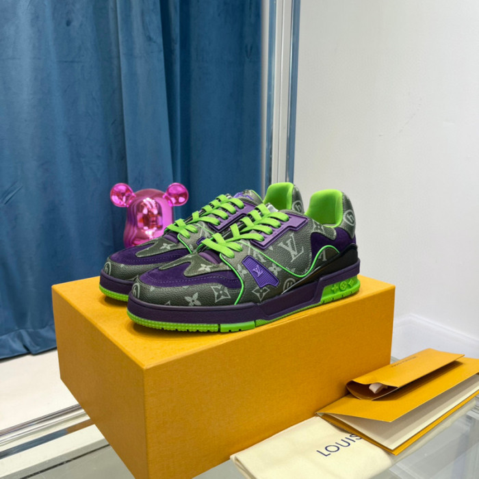 LV SNEAKER LV-000346
