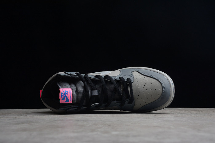 Nike SB Dunk High “Medium Grey” DJ9800-001