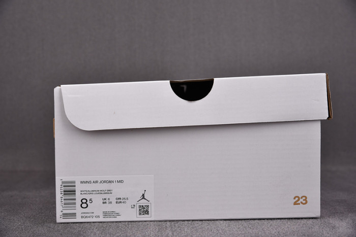 Air Jordan 1 Mid 