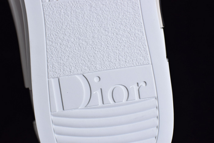 B23 Oblique High Top Sneakers T00480H070