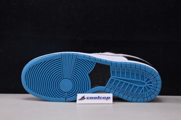 Nike SB Dunk Low Laser Blue BQ6817-101