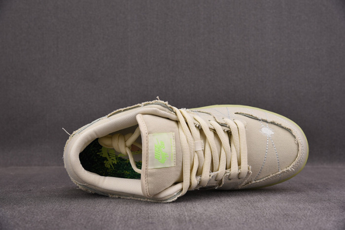 NIKE SB Dunk Low " Mummy " DM0774-111