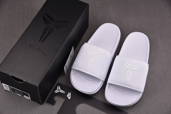 Kobe Bryant x Offcourt Slide 