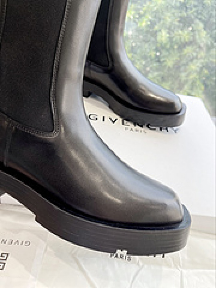 GIVENCHY BOOST GB 000021